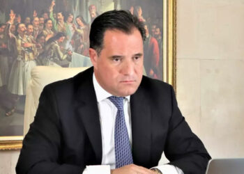 Γεωργιάδης: Κανένας δήμαρχος δεν είπε ότι το κράτος τους άφησε αβοήθητους