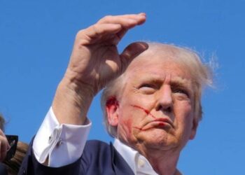 ΗΠΑ: Ο επικεφαλής της Μυστικής Υπηρεσίας παραδέχεται «λάθη και παραλείψεις», κατά την απόπειρα δολοφονίας του Ντόναλντ Τραμπ