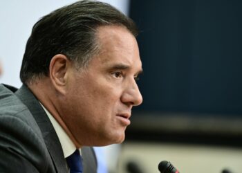 Άδωνις Γεωργιάδης: Προτιμώ ένας ασθενής να πληρώσει λίγα λεπτά παραπάνω παρά να μη βρει το φάρμακό του