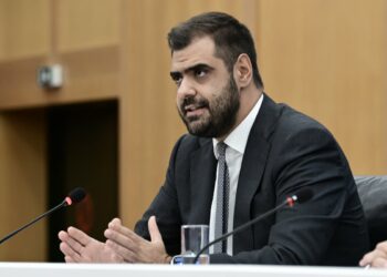 Μαρινάκης για διαγραφή Σαλμά: «Αναπαρήγαγε συκοφαντίες στα κανάλια»