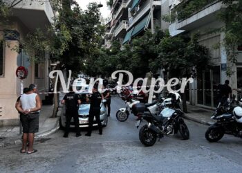 Αποκλειστικό: Πυροβολισμοί στην Ομόνοια- Ένας τραυματίας (Βίντεο και φωτογραφίες)