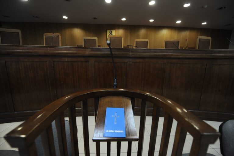 Νέος γύρος σύγκρουσης ανάμεσα σε δικαστές και υπ. Δικαιοσύνης