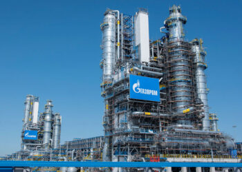 Ρωσία-Gazprom: Συνεχίζεται η ροή του φυσικού αερίου προς την Ευρώπη μέσω Ουκρανίας