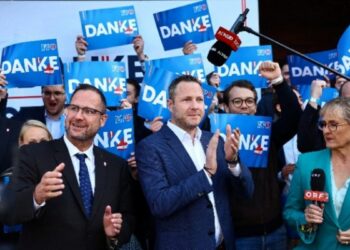 Αυστρία: Η ακροδεξιά πρώτο κόμμα — Πώς είδε ο Τύπος το χθεσινό αποτέλεσμα