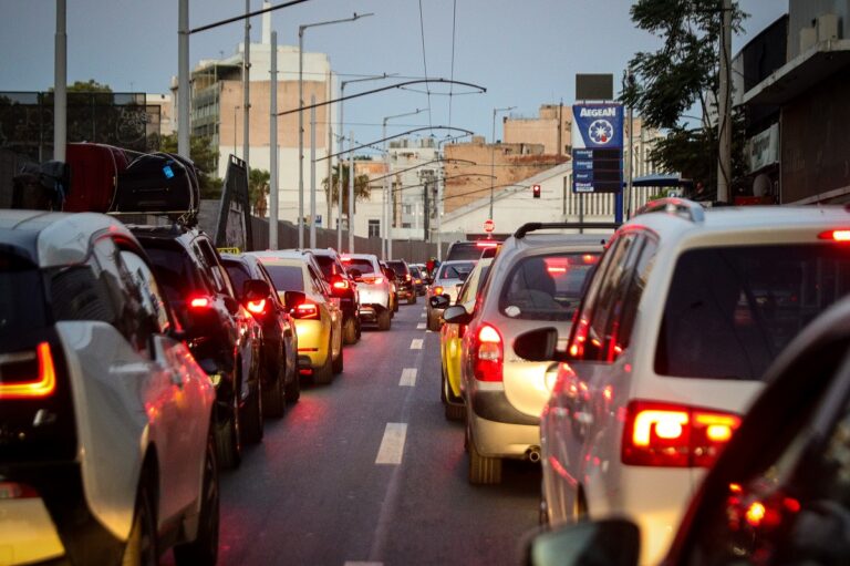 Αναρτήθηκαν τα Τέλη Κυκλοφορίας για το 2025 – Τι πρέπει να κάνουν οι οδηγοί