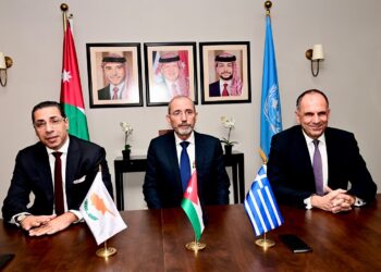 Συνάντηση Γ. Γεραπετρίτη με τους ομολόγους του Κύπρου και Ιορδανίας – Τι συζητήθηκε