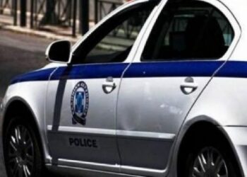 Ένοπλη ληστεία σε υποκατάστημα τράπεζας στη Νέα Φιλαδέλφεια: Ανθρωποκυνηγητό για τον εντοπισμό δύο δραστών