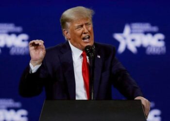 Τραμπ: «Μόνο οι σημαντικοί πρόεδροι γίνονται στόχος πυροβολισμών»