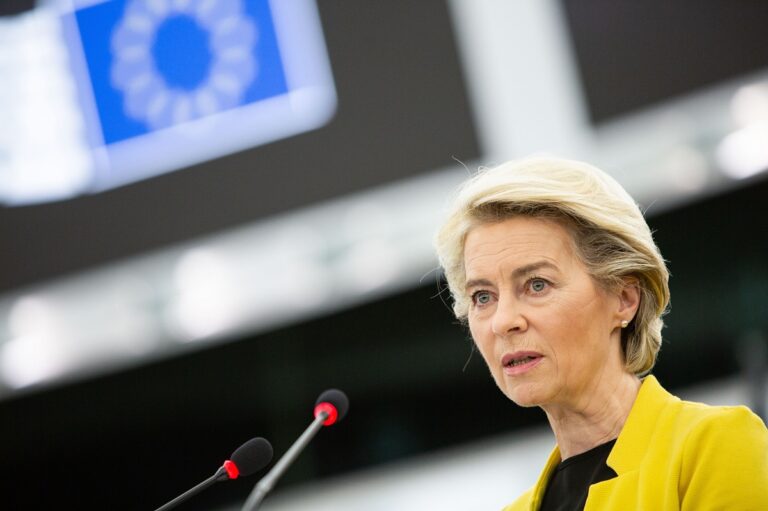 Η νέα σύνθεση της Κομισιόν – Επίτροπος Μεταφορών και Τουρισμού ο Τζιτζικώστας