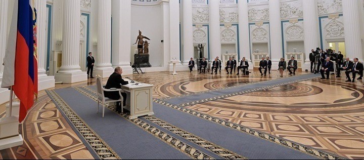 Κρεμλίνο: Απειλεί με πυρηνικό πόλεμο τη Δύση, με αφορμή την απόφαση του Ευρωκοινοβουλίου