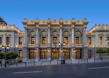 Ξεναγήσεις στο Εθνικό Θέατρο