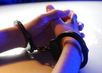 Σάμος: Συνελήφθη άνδρας για εμπρησμό από πρόθεση και κατ’ εξακολούθηση