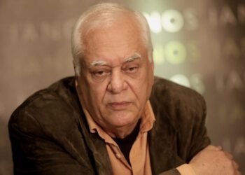 Στο στόχαστρο του Καρτερού και ο Βαξεβάνης: «Τι δουλειά έχεις με αυτούς;» – «Κάνουμε δημοσιογραφία, σέβομαι τους δασκάλους μου»