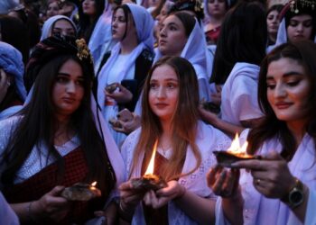 Νεαρή Ιρακινή που έζησε τον τρόμο στα χέρια των τζιχαντιστών απελευθερώθηκε μετά από 10 χρόνια