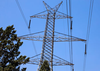 ΔΕΔΔΗΕ Ρομά