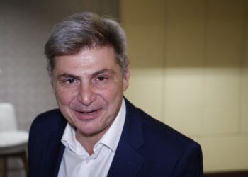 Φαραντούρης: Το εξώδικο Κασσελάκη βαραίνει τον ΣΥΡΙΖΑ