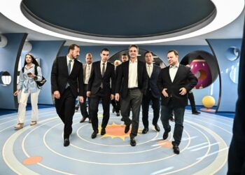 Αυτοψία K. Mητσοτάκη στο νοσοκομείο παίδων «Αγία Σοφία»: Το Εθνικό Σύστημα Υγείας αλλάζει (photos)