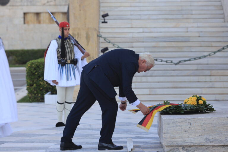 Δήμαρχος Καλαβρύτων κατά Σταϊνμάιερ για τις γερμανικές αποζημιώσεις: «Απαξιωτική, προσβλητική και προκλητική στάση»