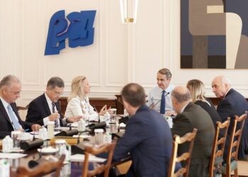 Οι ευρωβουλευτές της ΝΔ καταδικάζουν την επίθεση κατά του Μπελέρη στα Τίρανα  