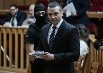 Κασιδιάρης - Κασιδιάρη