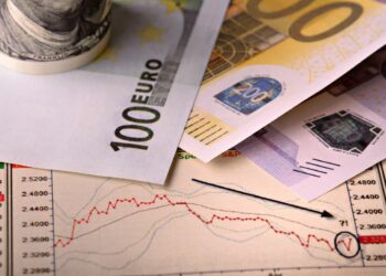 Στις αγορές βγαίνει αύριο το Ελληνικό Δημόσιο με την επανέκδοση του πενταετούς ομολόγου