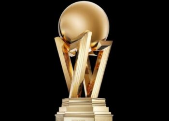 Ποδόσφαιρο-Γαλλία: Η Ligue1 παρουσίασε το νέο τρόπαιο του πρωταθλητή (photo)    