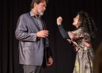 «Άγουρα Κεράσια» σε σκηνοθεσία Μανούσου Μανουσάκη – Από 14 Οκτωβρίου στο Θέατρο Αλκμήνη