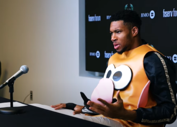 Γιάννης Αντετοκούνμπο