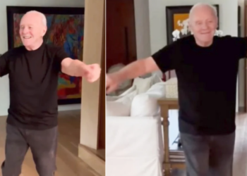 Άντονι Χόπκινς: Στα 86 του χορεύει ξανά συρτάκι -«Χόρεψε σαν να μην σε βλέπει κανείς» (video)