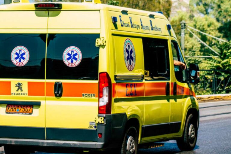 Τρόμος για 14χρονη στους Αγίους Αναργύρους: Τραυματίστηκε σοβαρά από πτώση σοβά