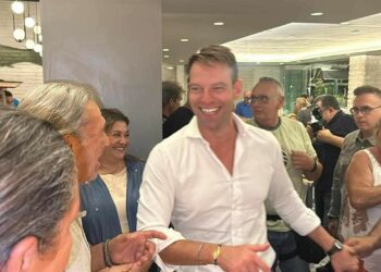 Κασσελάκης από Σαλαμίνα: Όλοι μαζί θα φτιάξουμε τη χώρα – Η μόνη δύναμη που έχω είστε εσείς