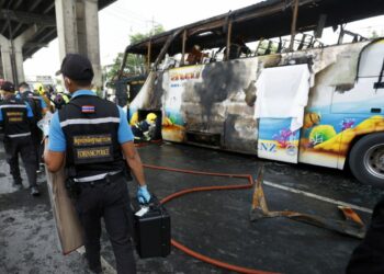 Φωτιά σε σχολικό λεωφορείο γεμάτο παιδιά στην Ταϊλάνδη: Αναφορές για πολλούς νεκρούς