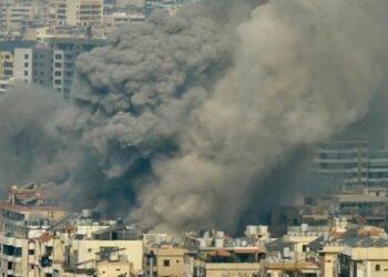 Το Ισραήλ βομβαρδίζει νότια προάστια της Βηρυτού – Πλήττει εγκαταστάσεις της Χεζμπολάχ