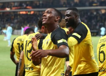 Γερμανικά ΜΜΕ: Αιφνιδιάστηκε ο Σταϊνμάιερ από το αίτημα για τις αποζημιώσεις