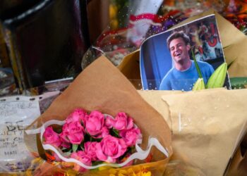 Μάθιου Πέρι: Ένοχος για τον θάνατο του ηθοποιού δήλωσε ο γιατρός του