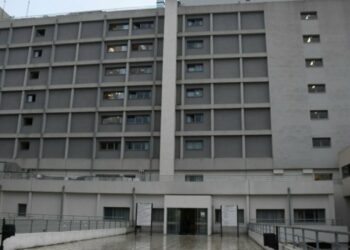 Πάτρα: Δάκρυα χαράς για τη 13χρονη που τραυματίστηκε βαριά σε τροχαίο – Βγήκε από την καταστολή