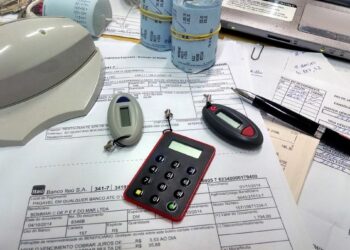 Ηλεκτρικό ρεύμα: Ενισχύσεις στους λογαριασμούς Οκτωβρίου για περισσότερα από 700.000 ευάλωτα νοικοκυριά