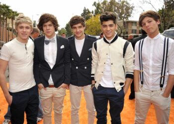 Ηνωμένο Βασίλειο: Τραγούδια των One Direction ξανά στα charts – Ποιο βρίσκεται στην κορυφή