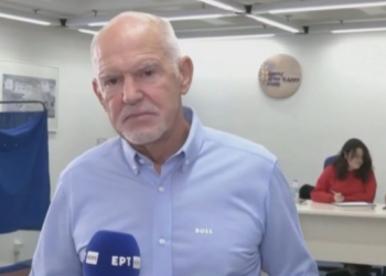 Εκλογές ΠΑΣΟΚ: Ψήφισε ο Γιώργος Παπανδρέου – «Κάνουμε το Κίνημά μας ξανά ισχυρό»