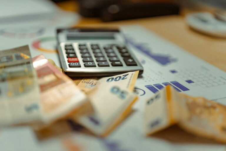 Συντάξεις Νοεμβρίου: Αλλάζουν οι ημερομηνίες πληρωμής – Τι πρέπει να γνωρίζουν οι δικαιούχοι