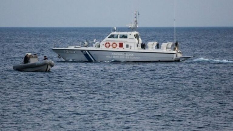 Ηγουμενίτσα: Στο λιμάνι κατέπλευσε με ασφάλεια το επιβατηγό-οχηματαγωγό πλοίο “Αγ. Θεοδώρα”