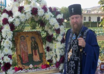 Ψευτοιερέας Κάτι Ψήνεται