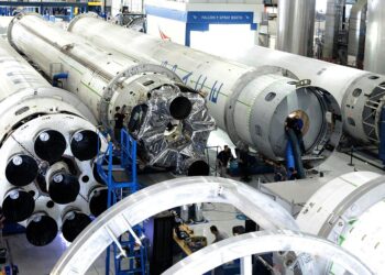 Ισραήλ: Ρουκέτες της Χεζμπολάχ εναντίον στρατιωτικής βάσης κοντά στο Τελ Αβίβ