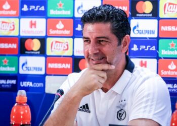 Γερμανικά ΜΜΕ: Αιφνιδιάστηκε ο Σταϊνμάιερ από το αίτημα για τις αποζημιώσεις