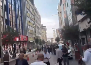 Κατέρρευσαν κτίρια από τον σεισμό 5,9 Ρίχτερ στην ανατολική Τουρκία – Ξύπνησαν εφιάλτες για τους κατοίκους