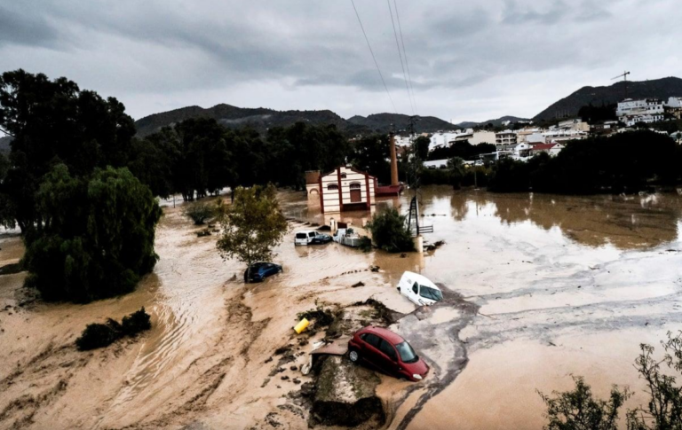 Ισπανία: Στους 64 έφτασαν οι νεκροί από τη σφοδρή κακοκαιρία – Εικόνες βιβλικής καταστροφής