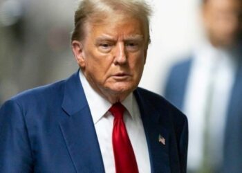 Ο ύποπτος που συνελήφθη στην Καλιφόρνια θα μηνύσει τον σερίφη που εκτίμησε ότι σχεδίαζε να δολοφονήσει τον Τραμπ