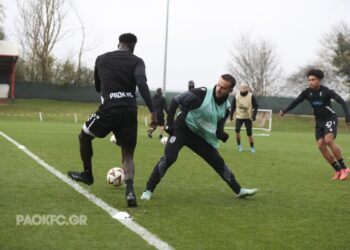 ΠΑΟΚ: Στροφή στον Ολυμπιακό επί αγγλικού εδάφους