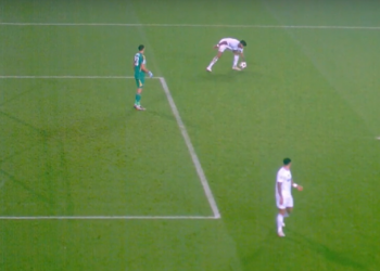 Μπριζ εναντίον Βίλα