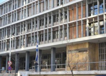 Θεσσαλονίκη: Ελεύθεροι οι δύο ανήλικοι που κατηγορούνται για πορνογραφία ανηλίκων